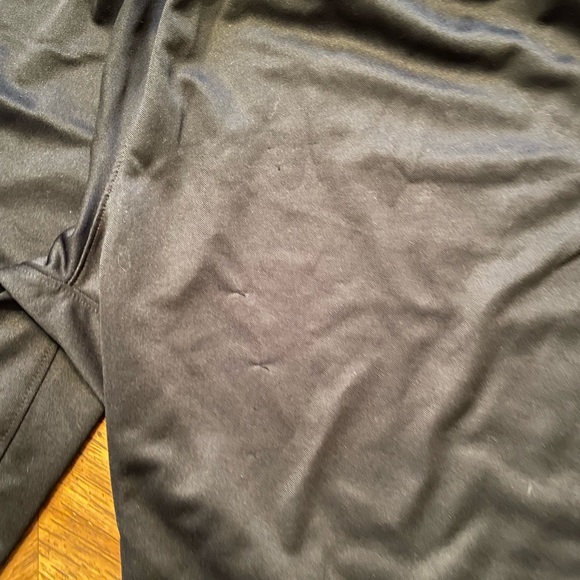 Men’s athletic bundle, 3 Nike + 1 more - Picture 5 of 6